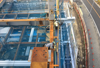 鉄骨建方工事・鍛冶工事