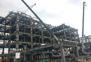 鉄骨建方工事・鍛冶工事